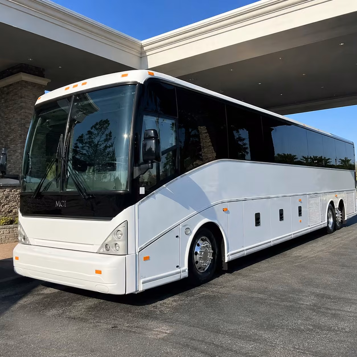 corporate groups and business travelers love concord airport shuttle service
