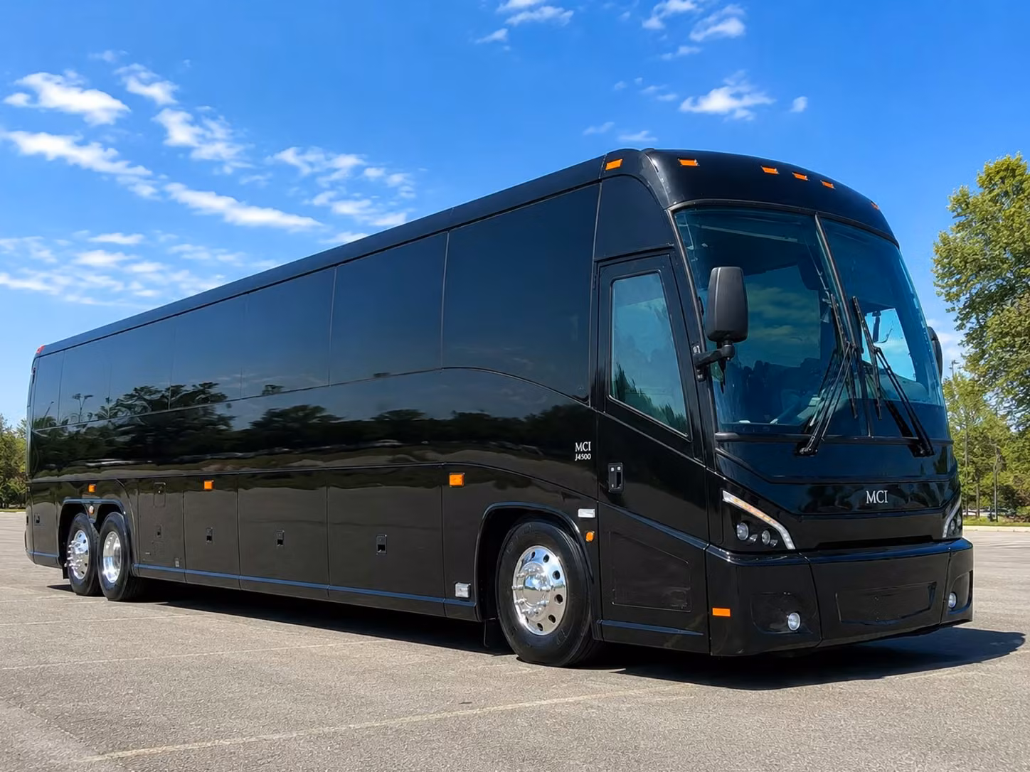 shuttle bus rentals for concerts and live events at concord pavilion